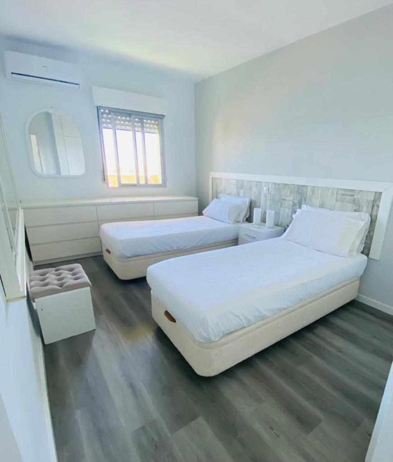 Benalbeach Apartamento Con Vistas Maravillosas Малага Экстерьер фото