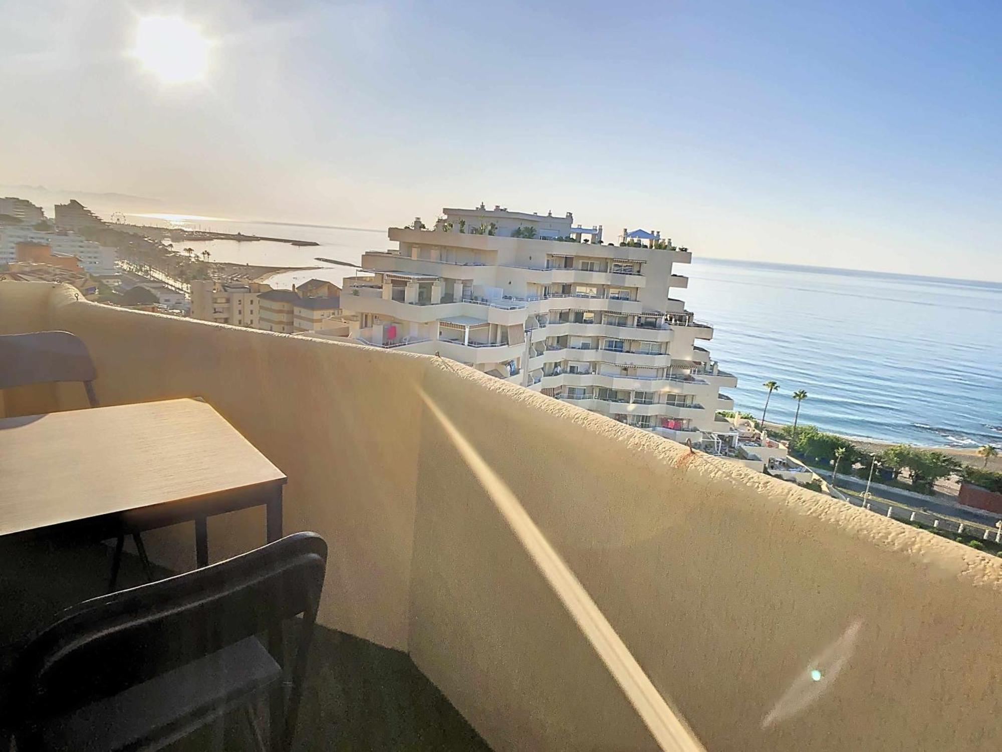 Benalbeach Apartamento Con Vistas Maravillosas Малага Экстерьер фото