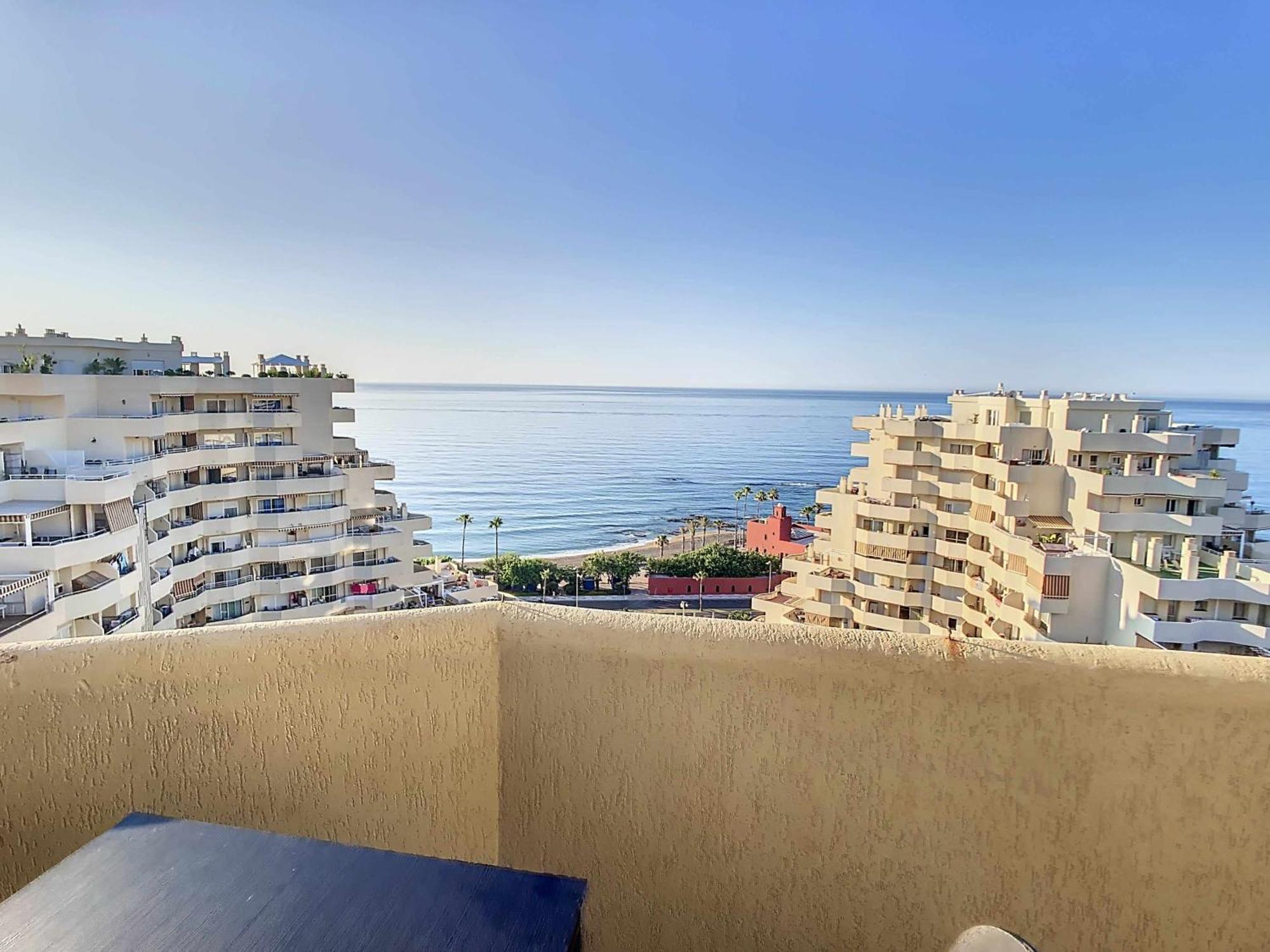 Benalbeach Apartamento Con Vistas Maravillosas Малага Экстерьер фото