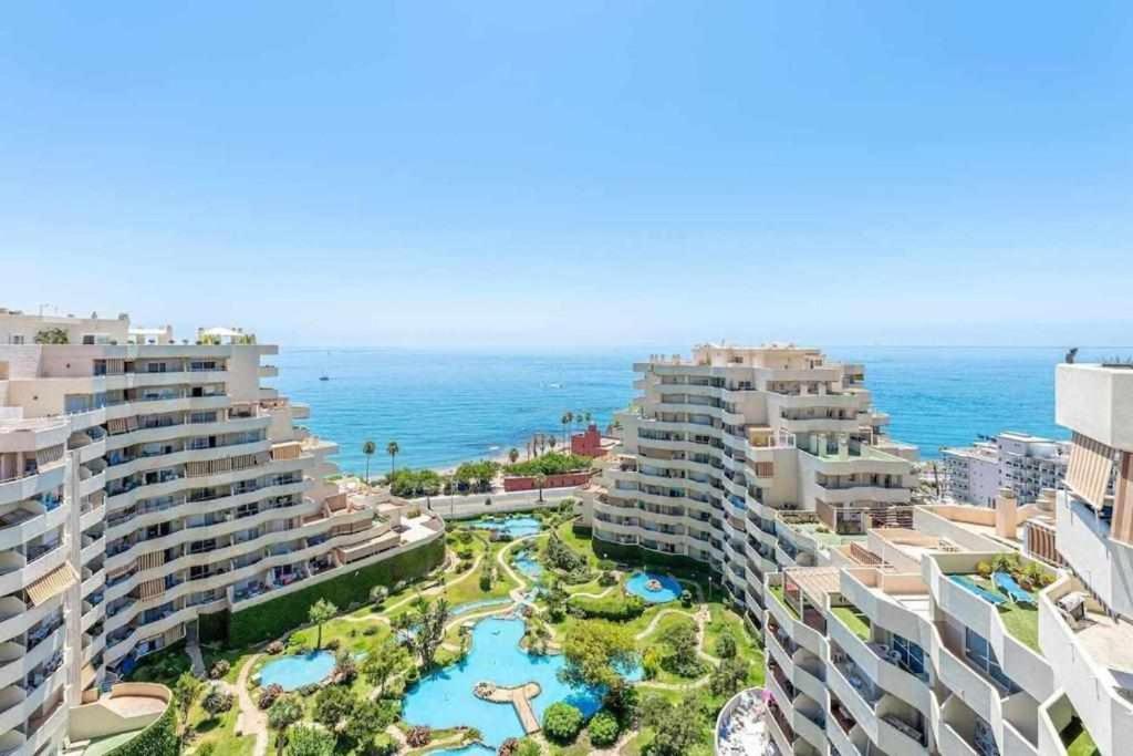 Benalbeach Apartamento Con Vistas Maravillosas Малага Экстерьер фото