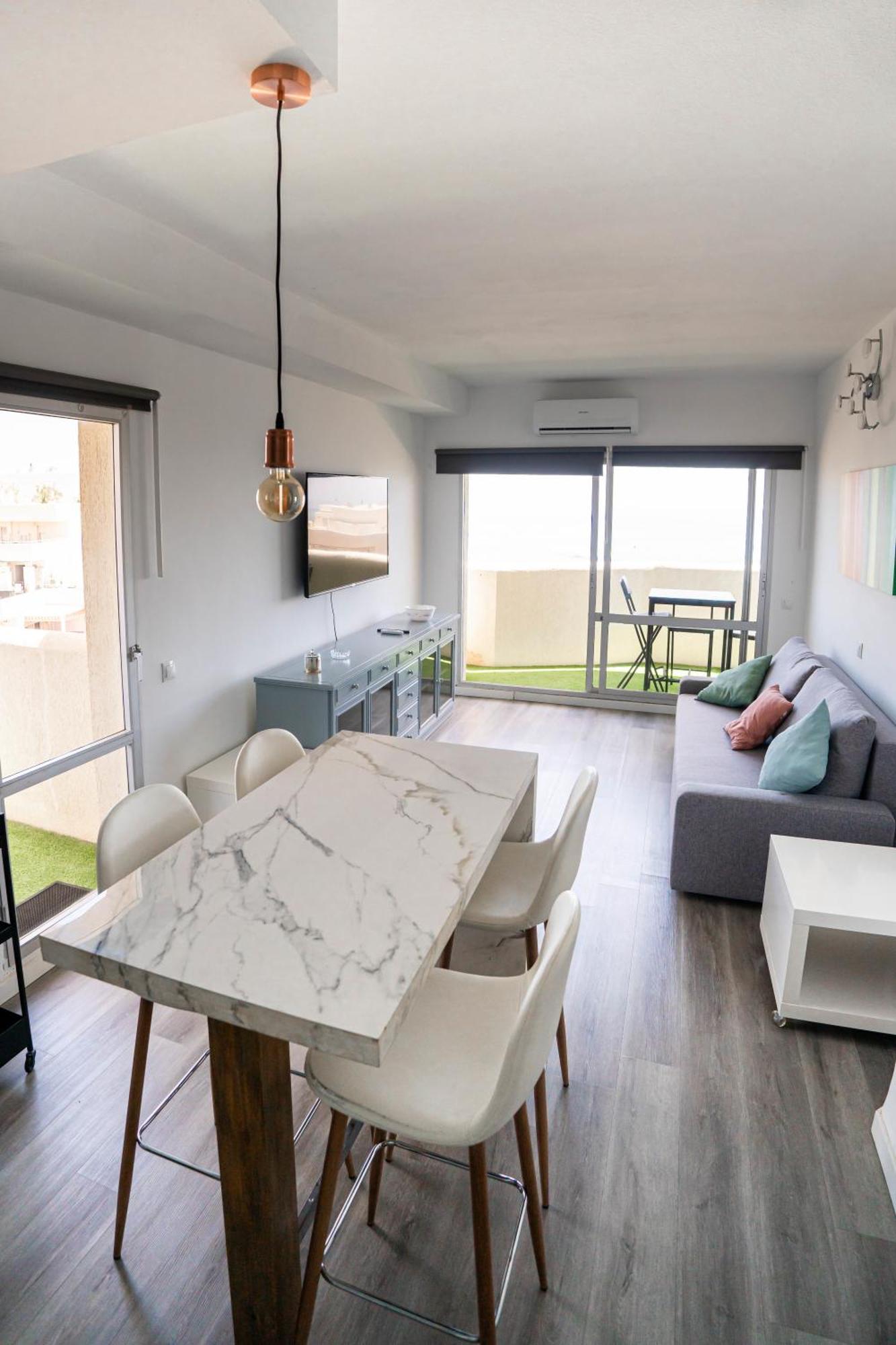 Benalbeach Apartamento Con Vistas Maravillosas Малага Экстерьер фото