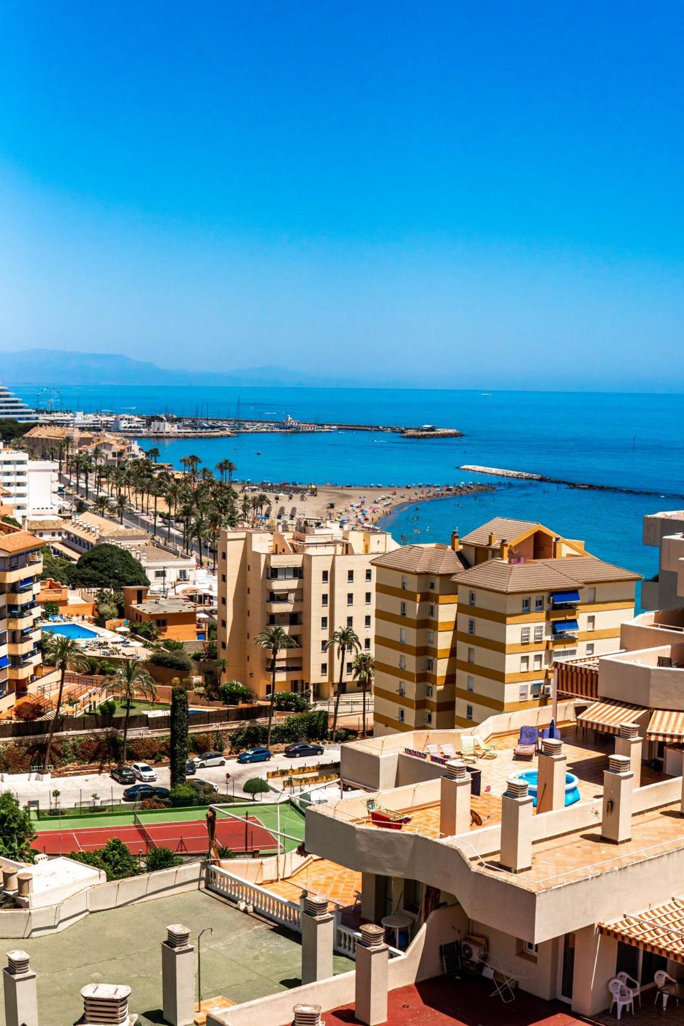 Benalbeach Apartamento Con Vistas Maravillosas Малага Экстерьер фото
